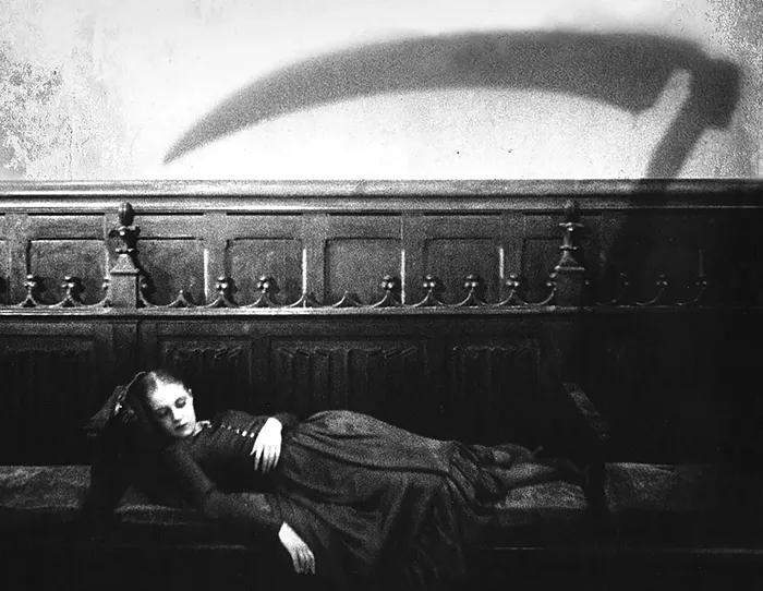 Stranger Suggests: Free Burgers, D&D-Loving Drag Queens, and a Horror Classic with a Live, Haunting Cello Soundtrack